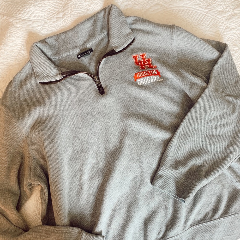 ✰ University of Houston Champion Pullover ✰
